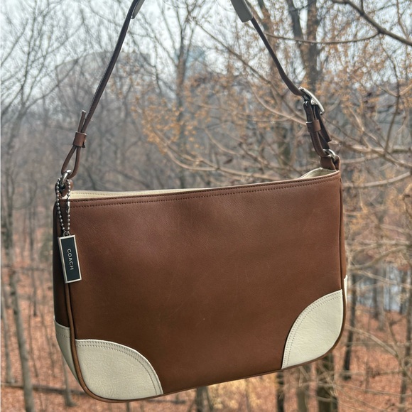 Vintage Coach Legacy Slim Shoulder Bag | 8148 | Metal Handtag | 2000 | GUC - Picture 10 of 12